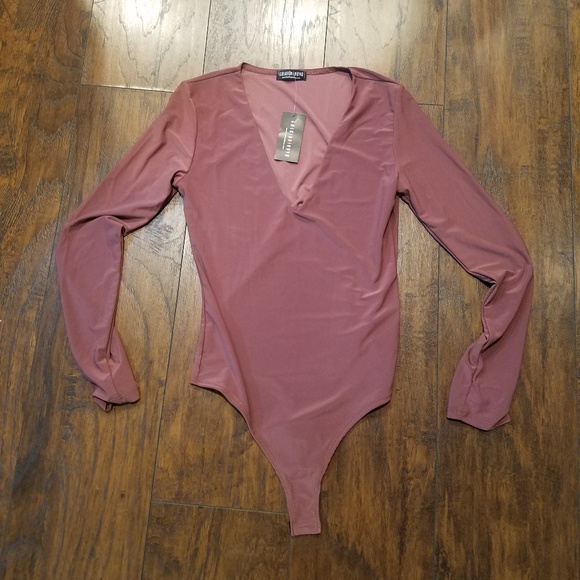 Fashion Nova Tops - FASHION NOVA BODYSUIT